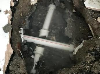 石峰阳台漏水维修公司为您分享楼上楼下漏水怎么处理