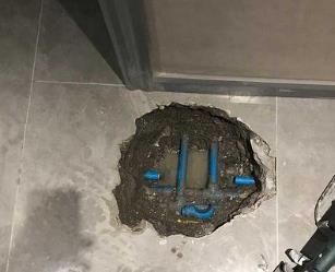 石峰阳台漏水维修公司分享下暖气管道漏水的原因有哪些